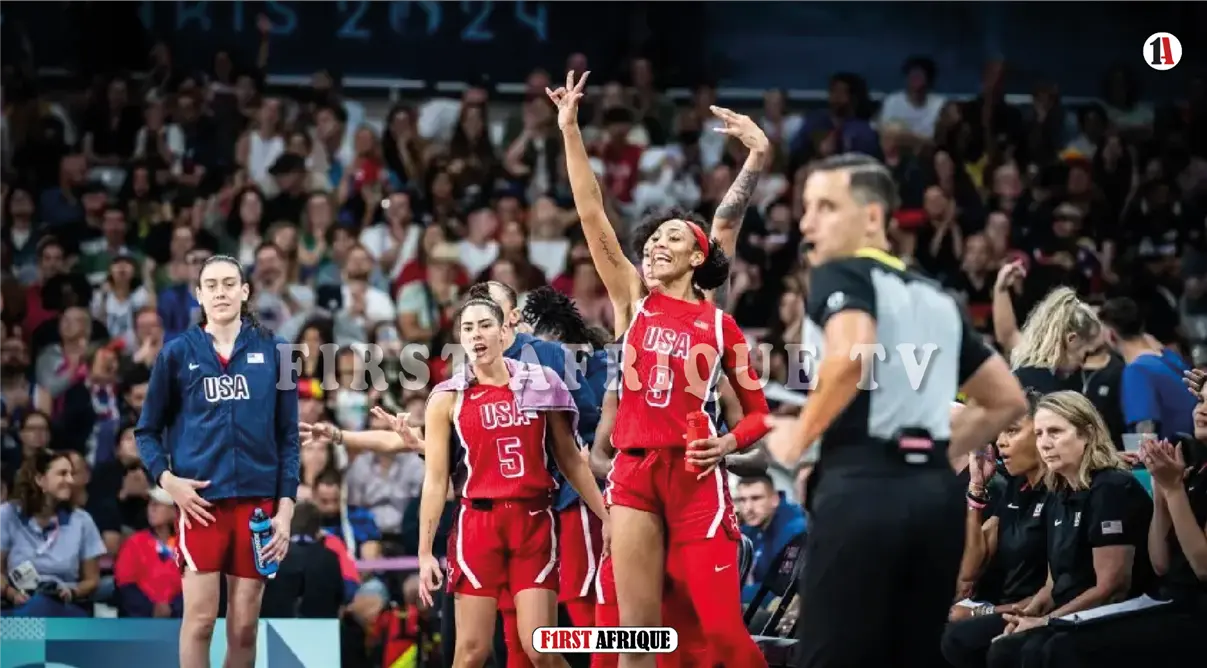 Basket Feminin